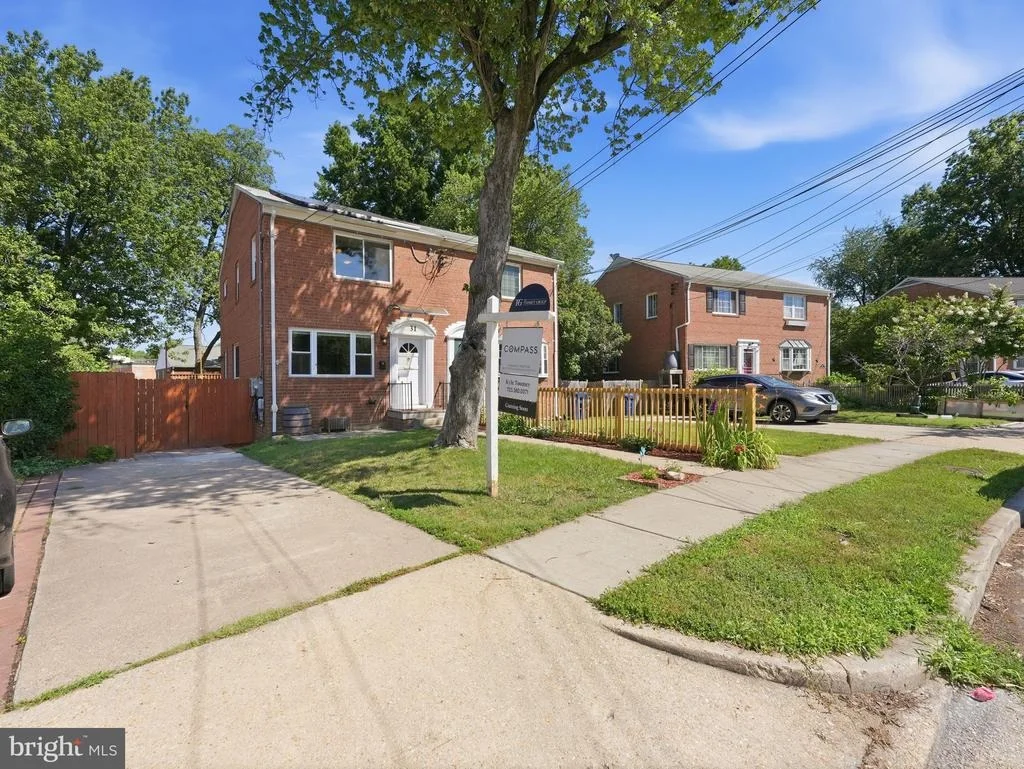 Photo of 31 GARDEN DRIVE