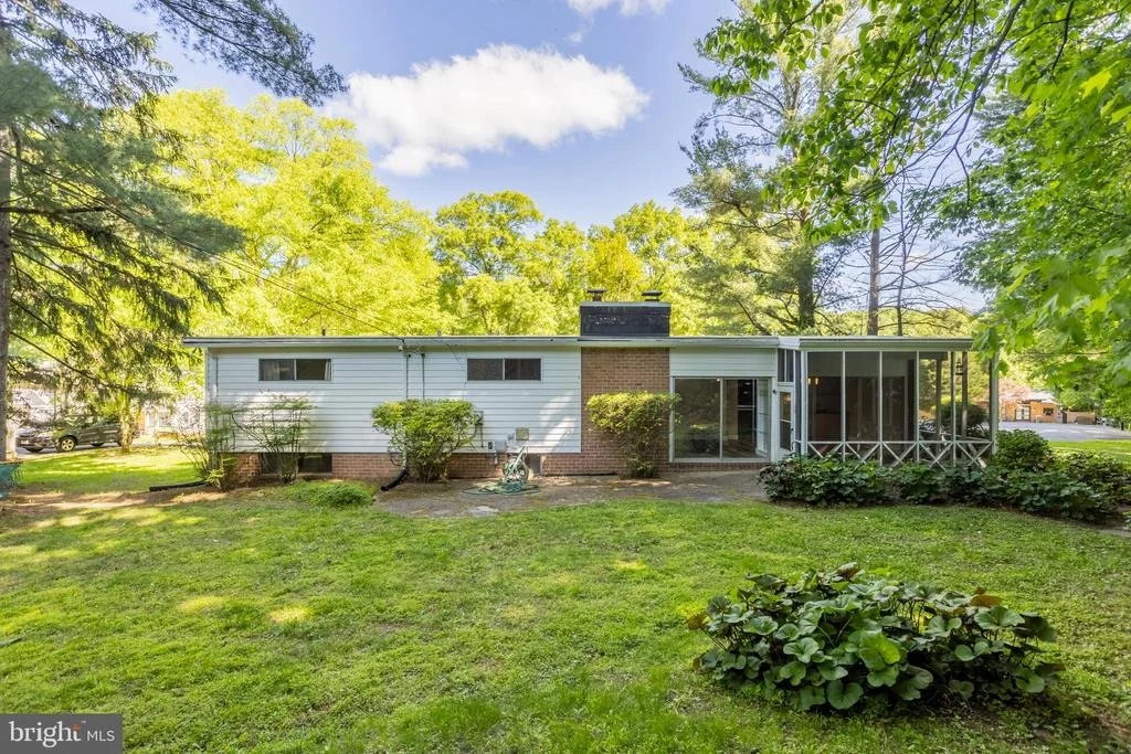 Photo of 3207 MIDFIELD ROAD