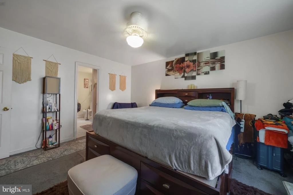 Photo of 8916 TRUBADOR DRIVE