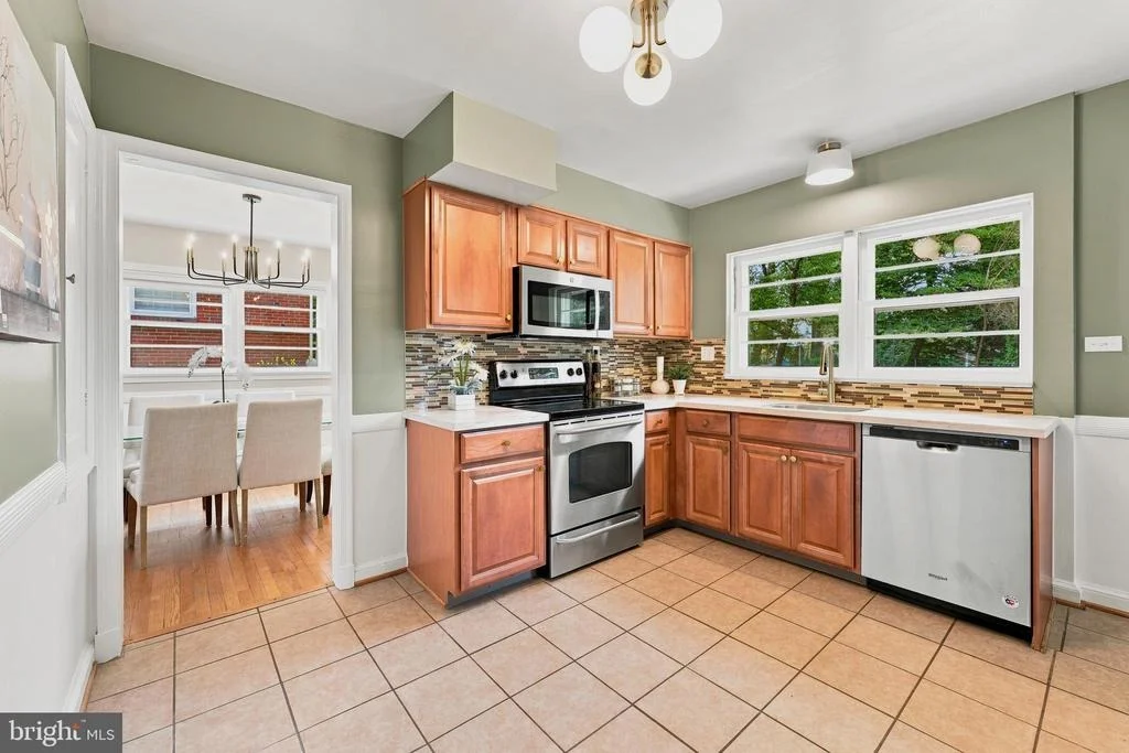 Photo of 9703 WOODLAND DRIVE