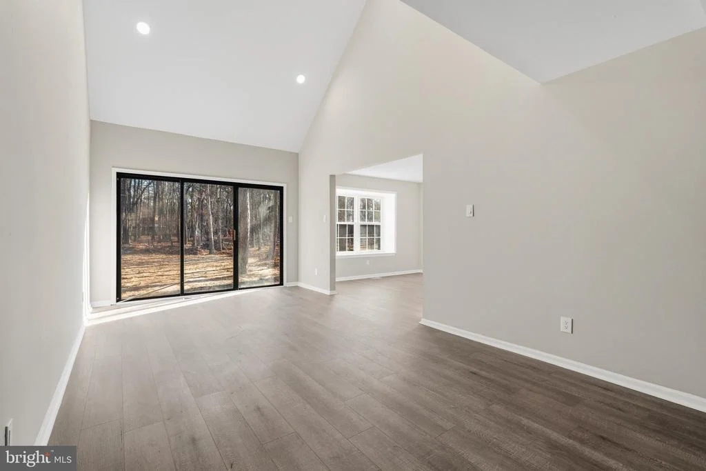 Photo of 221 OAK LANE