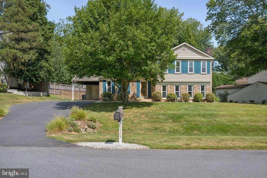 Photo of 4505 PRESTWOOD DRIVE