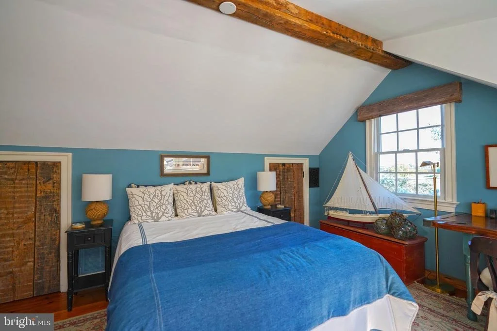 Photo of 410 PILOTTOWN ROAD
