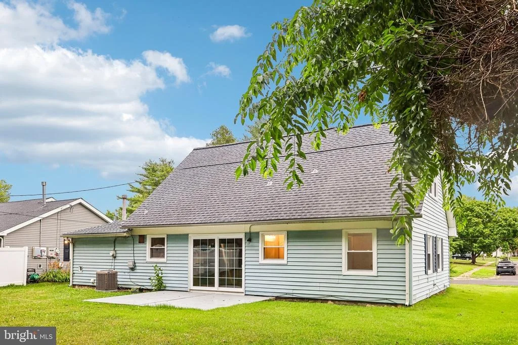 Photo of 86 E RIVER DRIVE