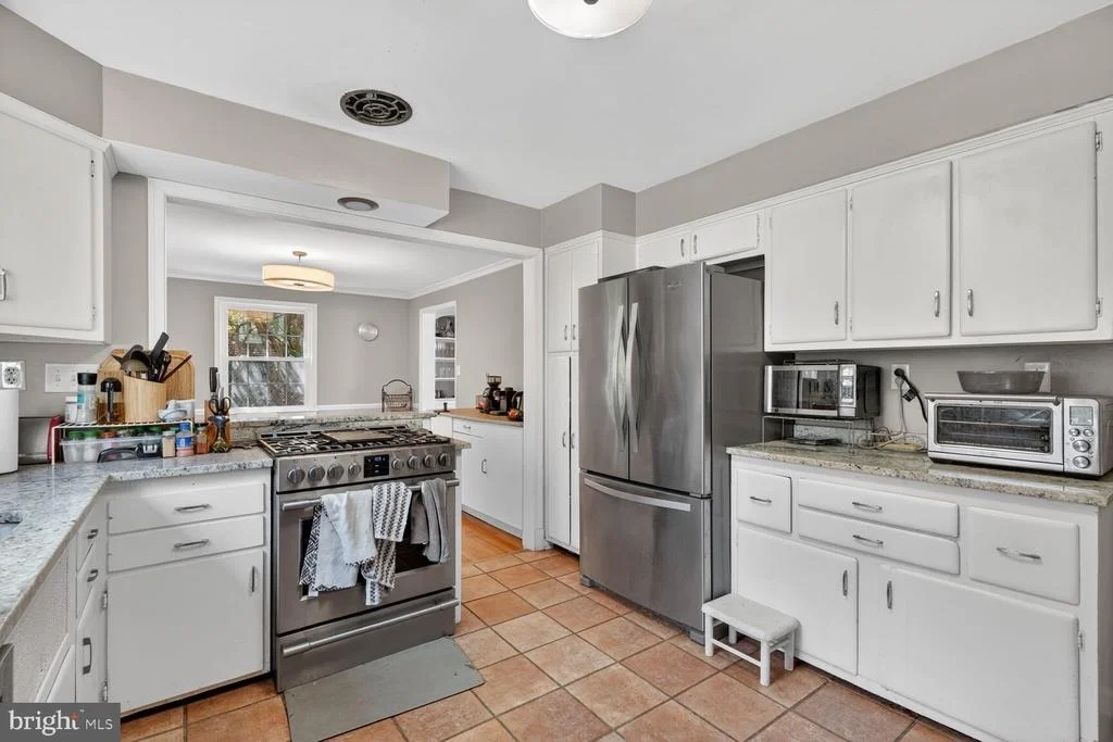 Photo of 7215 ROLLINGWOOD DRIVE