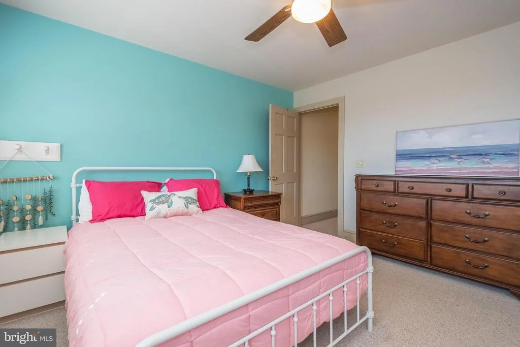 Photo of 726 SUNSET RIDGE DRIVE
