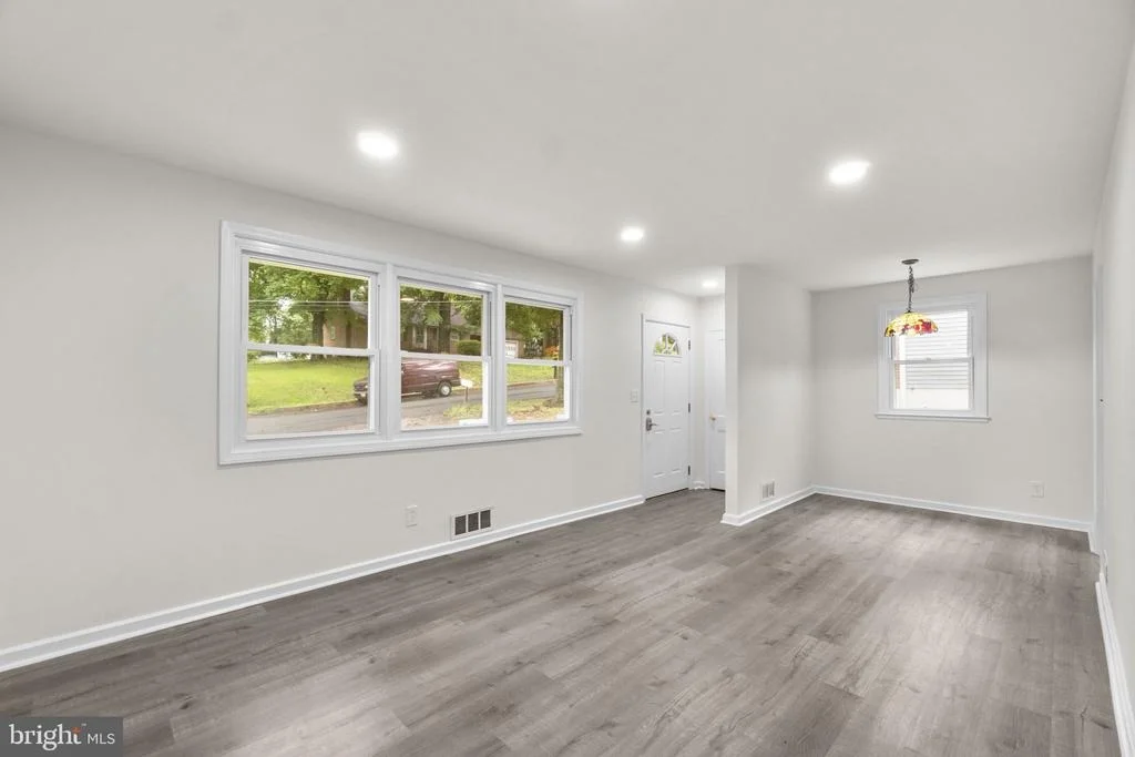 Photo of 3658 CLIFMAR ROAD