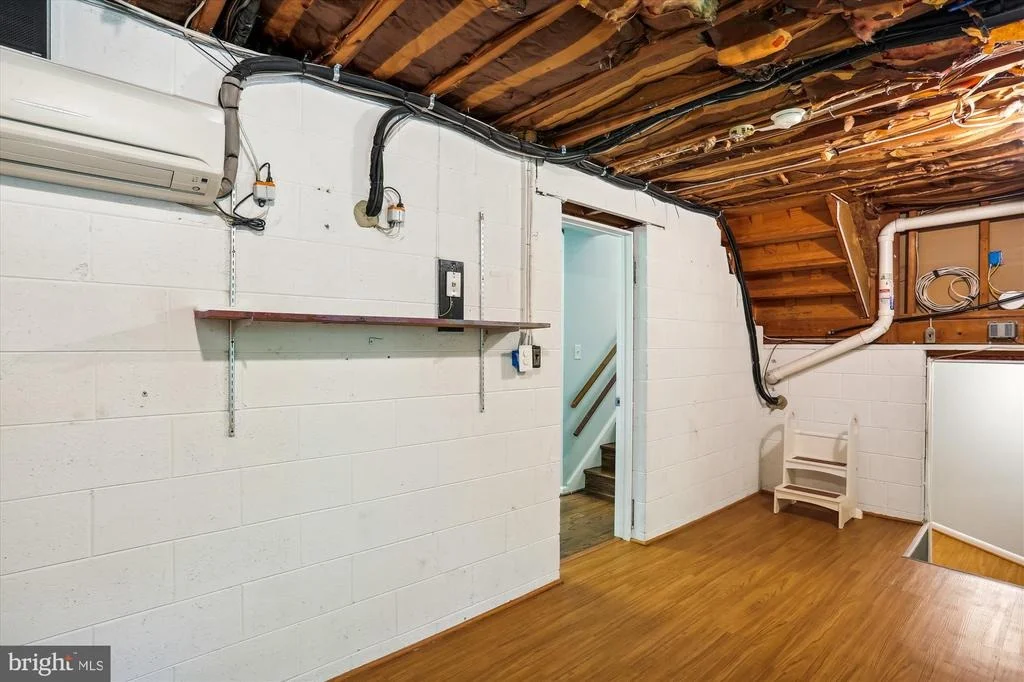 Photo of 11816 LONGDRAFT COURT