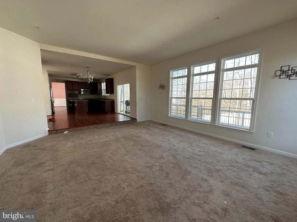 Photo of 7376 TOTTENHAM DRIVE