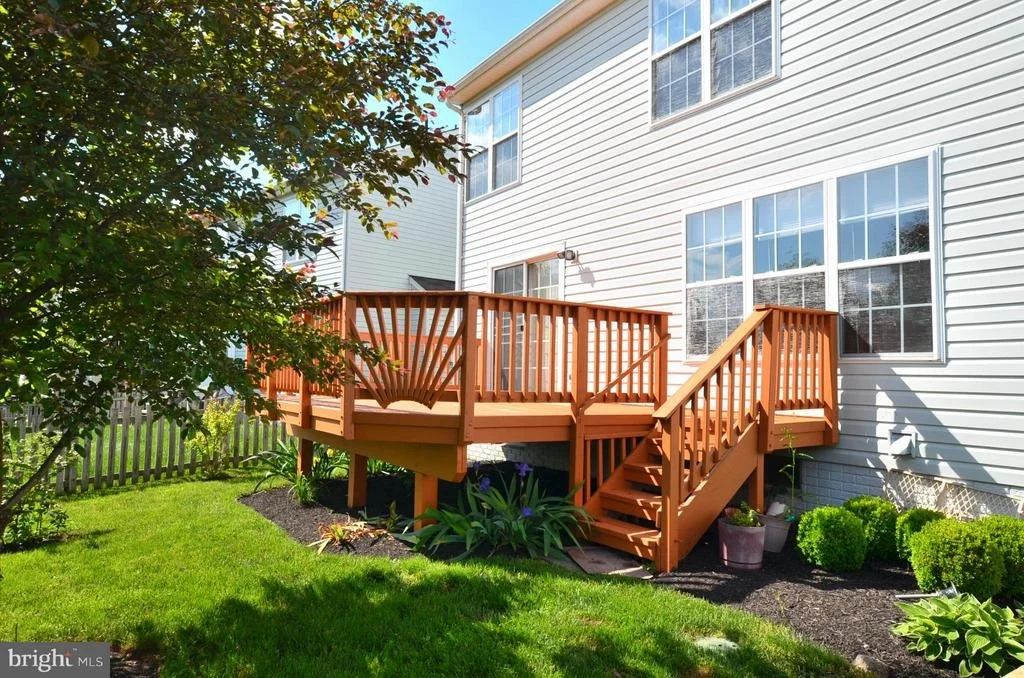 Photo of 11918 MOLLY PITCHER CIRCLE