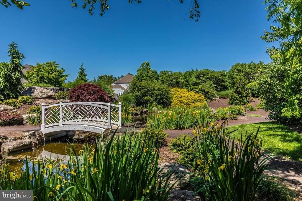 Photo of 2666 BROOK VALLEY ROAD