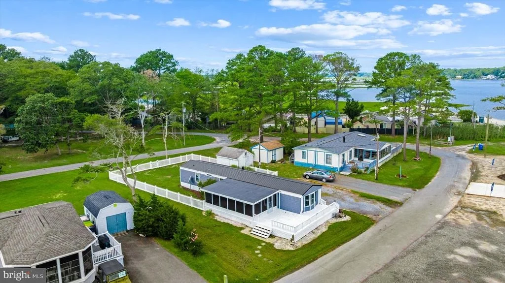Photo of 35602 BAYVIEW DRIVE