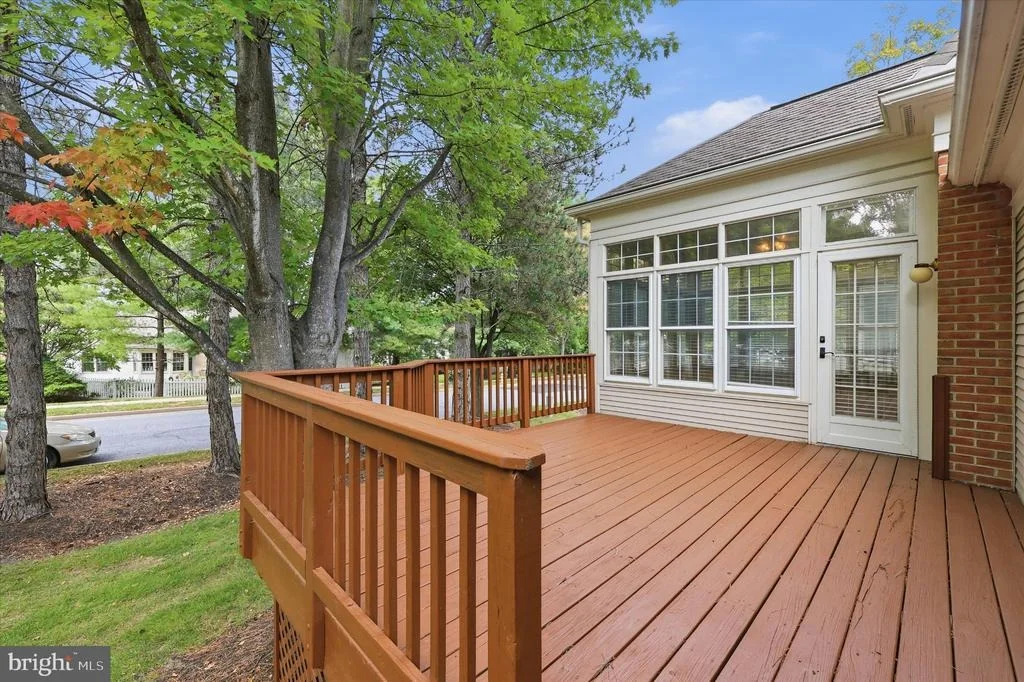Photo of 2429 BEAR DEN ROAD