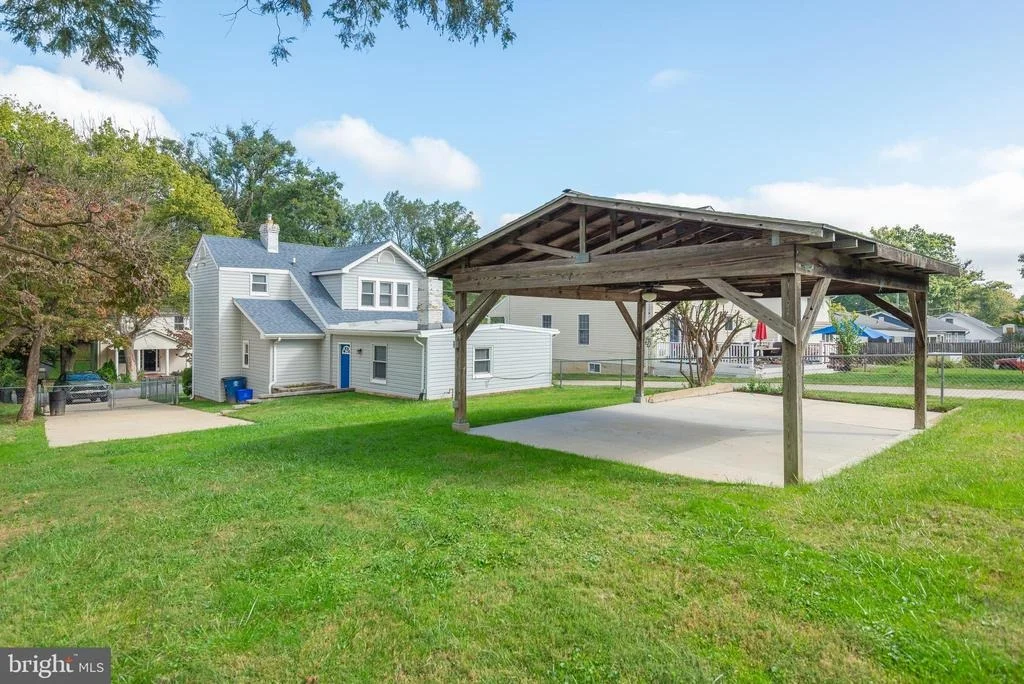 Photo of 621 HOLLYWOOD AVENUE