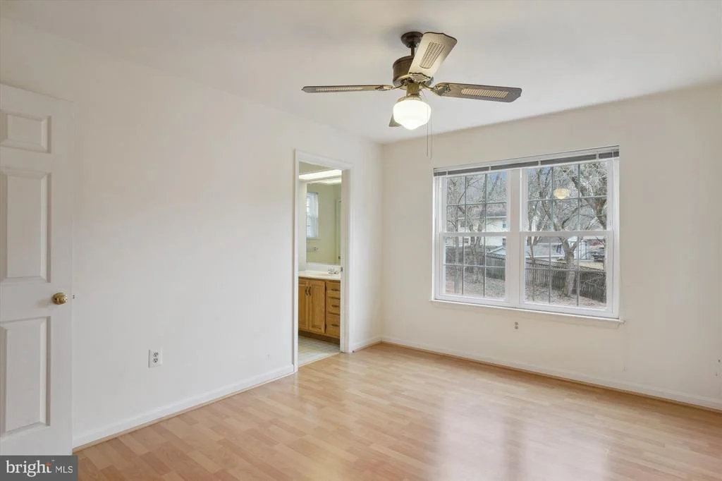 Photo of 19005 HIGH POINT DRIVE
