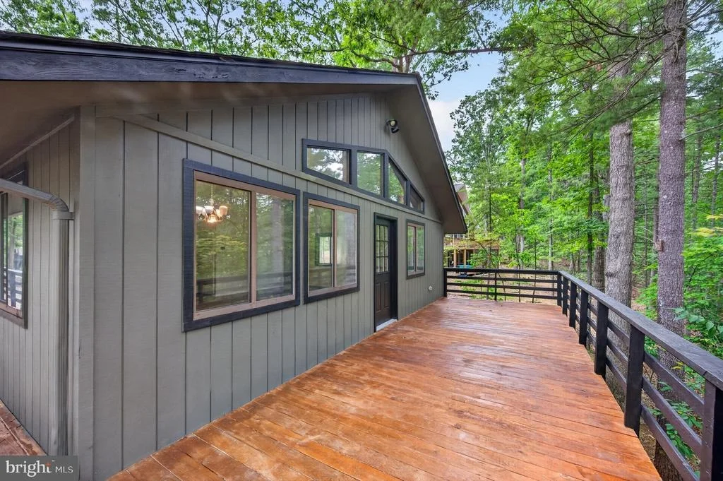 Photo of 213 MORRIE DRIVE