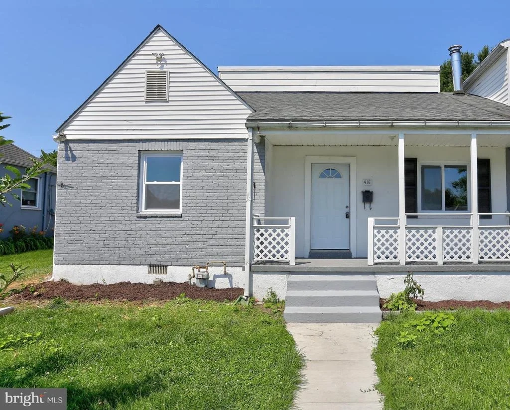 Photo of 416 MEADOW ROAD
