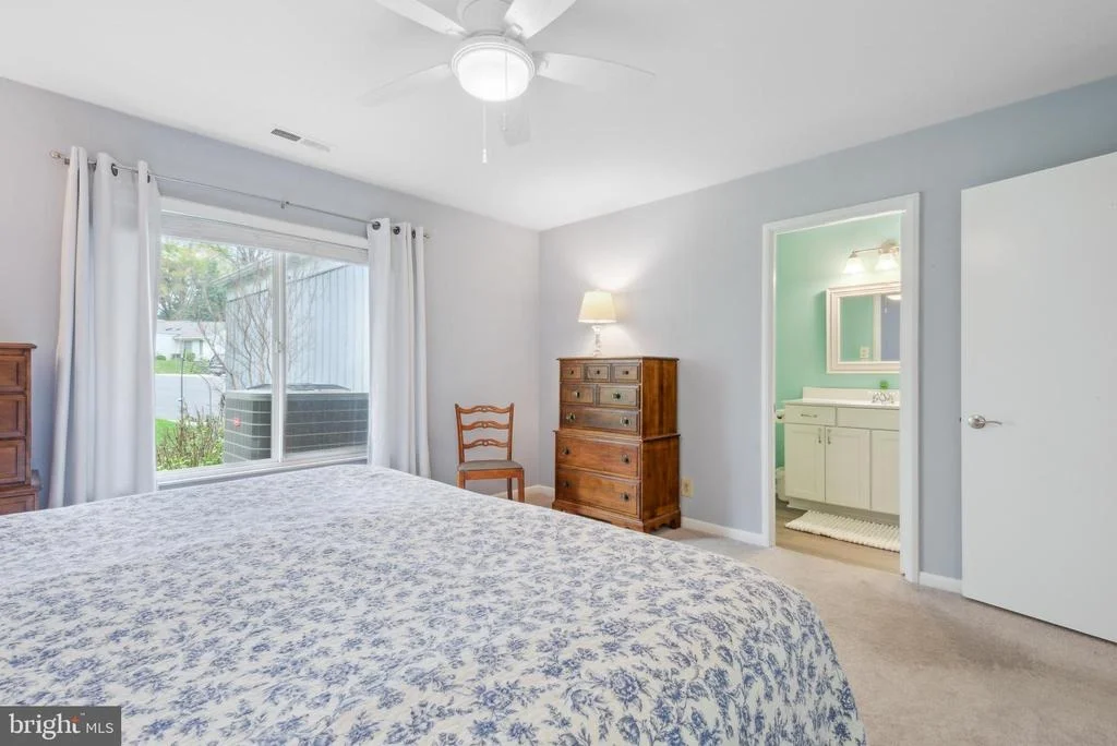 Photo of Unit 129B at 3602 EDELMAR TERRACE