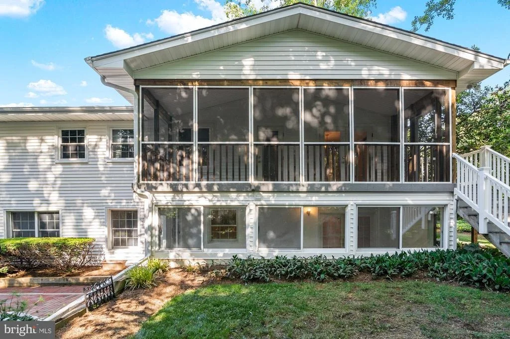 Photo of 1908 DULANEY PLACE