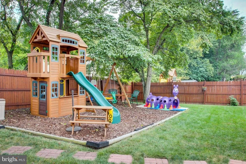 Photo of 8724 CLEMENTE COURT