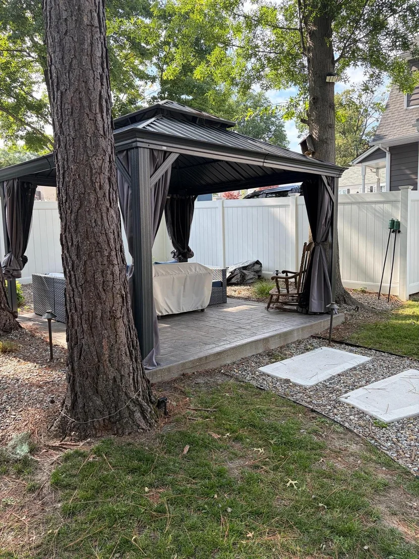Photo of 4501 FOREST VIEW AVENUE