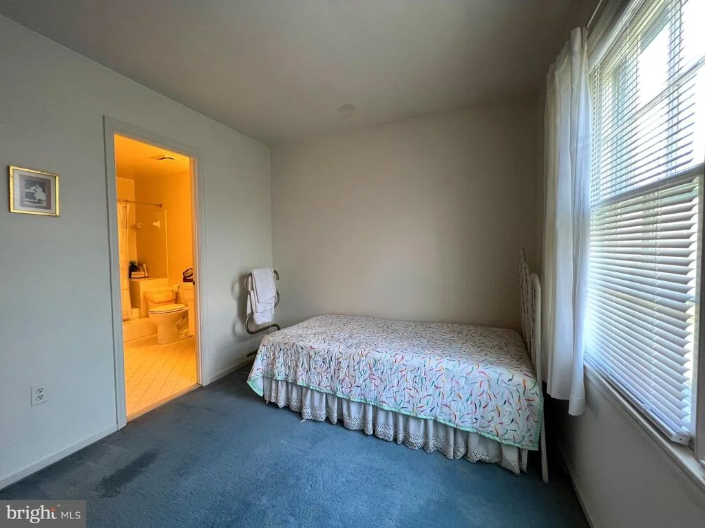 Photo of 15016 WHITEGATE ROAD