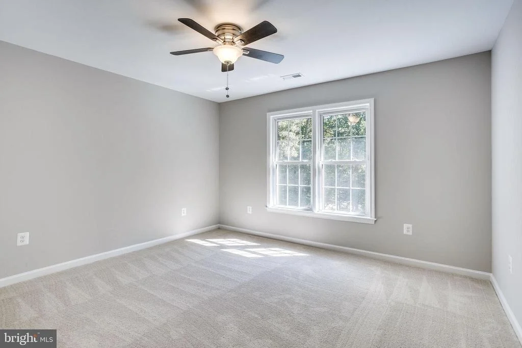 Photo of 10941 STONEBROOK DRIVE