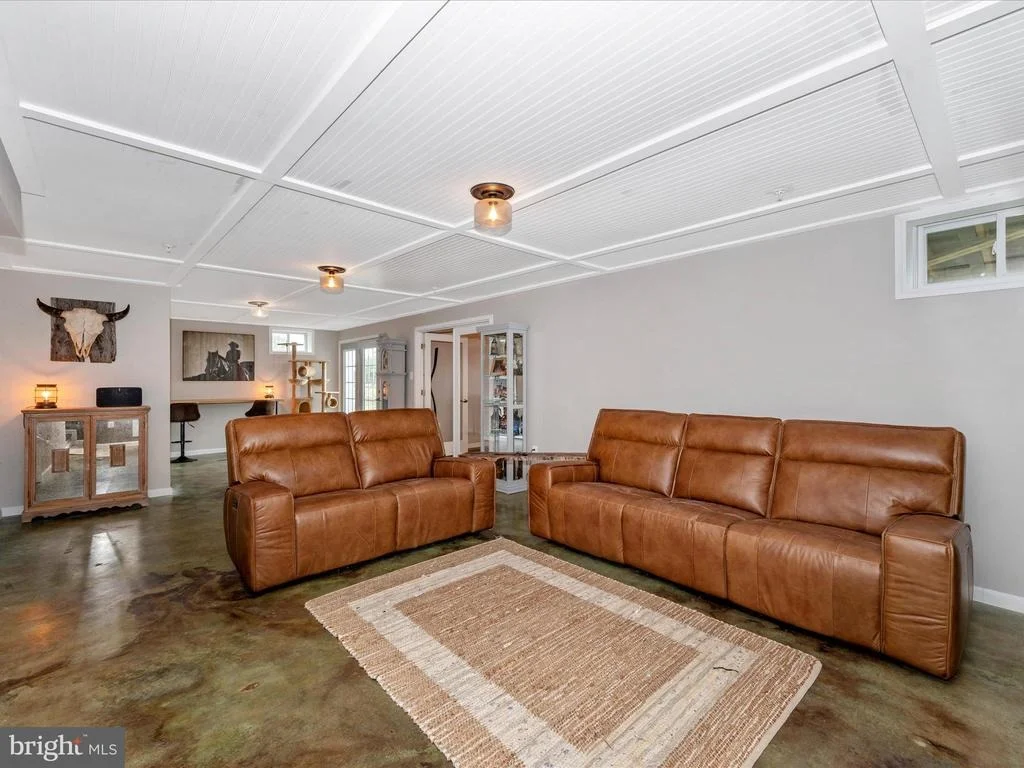 Photo of 9334 DRUMMAN DRIVE