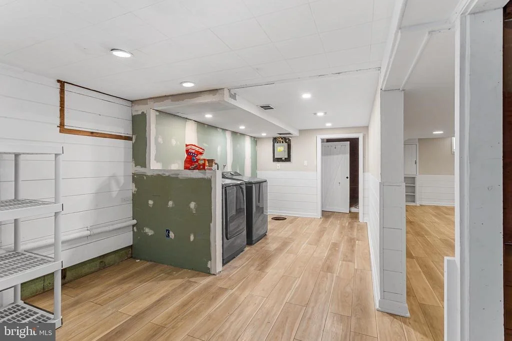 Photo of 600 MAPLE