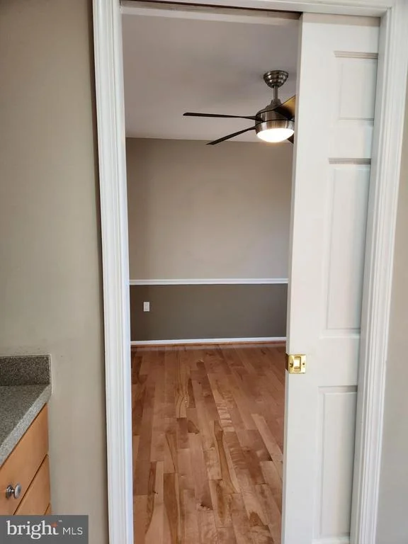 Photo of 8230 RIVERSIDE ROAD