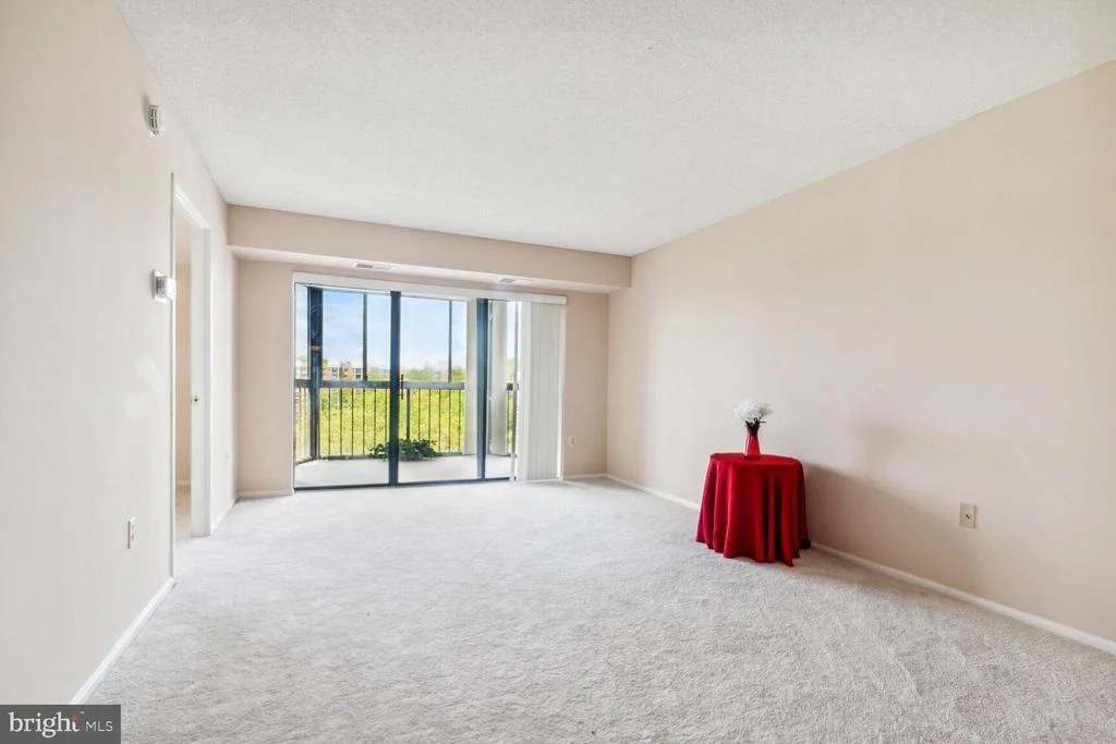 Photo of Unit 21021 at 15107 INTERLACHEN DRIVE