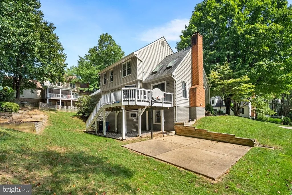 Photo of 9113 NORTHEDGE DRIVE