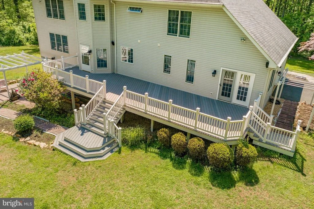 Photo of 1105 THOMPSON WAY