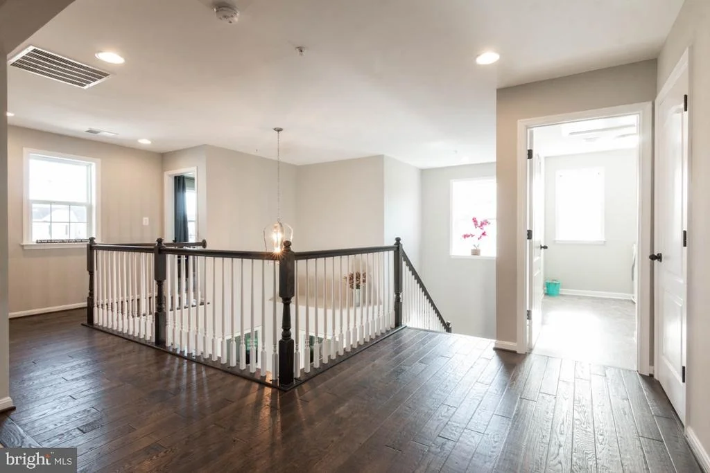 Photo of 1504 TOUCHARD DRIVE