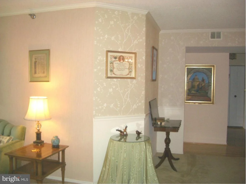 Photo of Unit 3523 at 15115 INTERLACHEN DRIVE