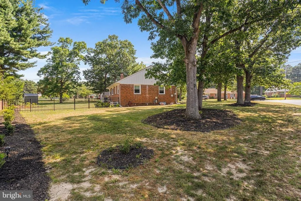 Photo of 100 BOWLING GREEN DRIVE