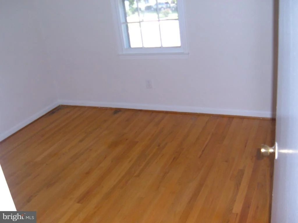Photo of 1614 PEACOCK LANE