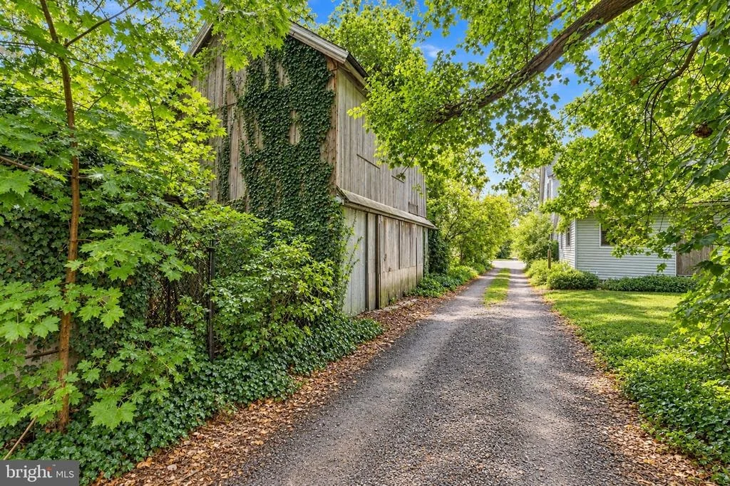 Photo of 50 WALNUT STREET