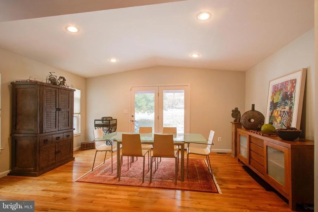 Photo of 611 HILLSBORO DRIVE