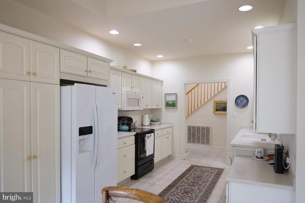 Photo of 18705 DOVER DRIVE