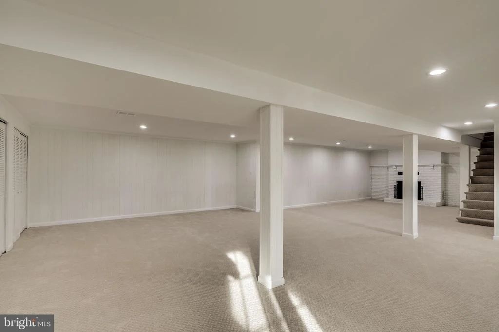 Photo of 2802 MONTCLAIR DRIVE