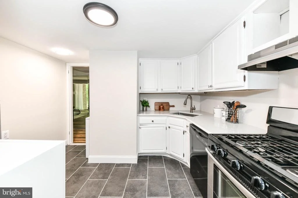 Photo of 1523 NORTHGATE SQUARE