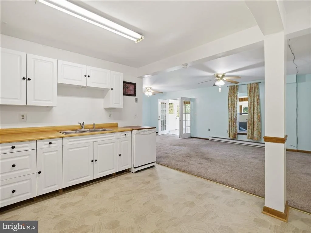Photo of 2915 FRY ROAD