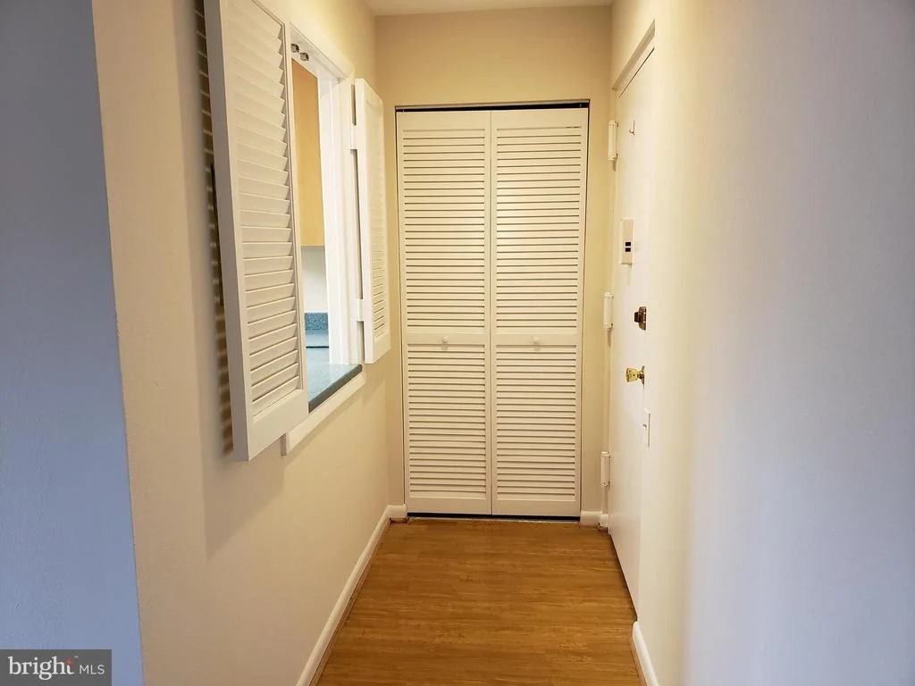 Photo of Unit 72D at 3600 GLENEAGLES DRIVE