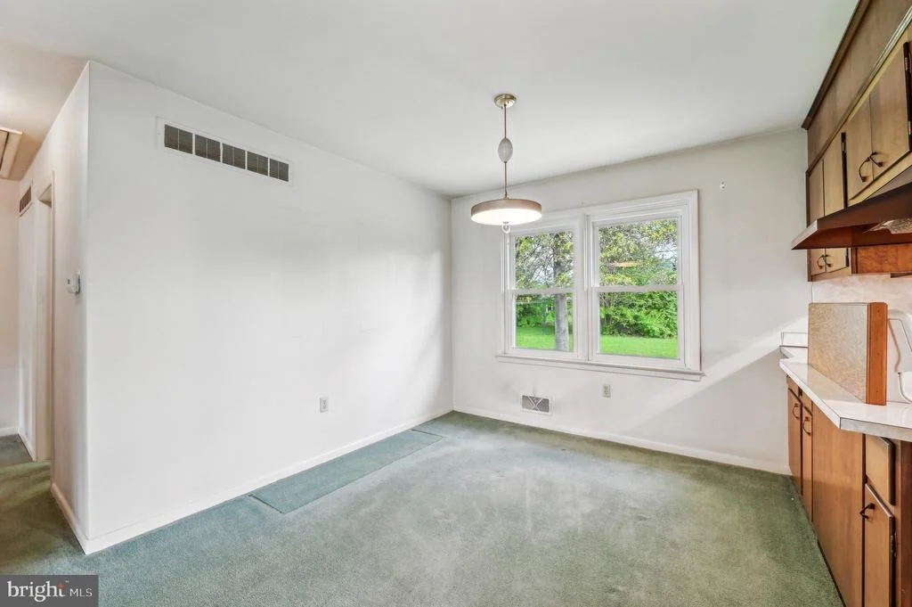 Photo of 707 MIDWAY DRIVE