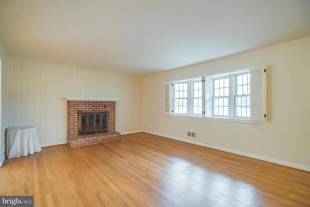Photo of 10205 RUSTIC LANE