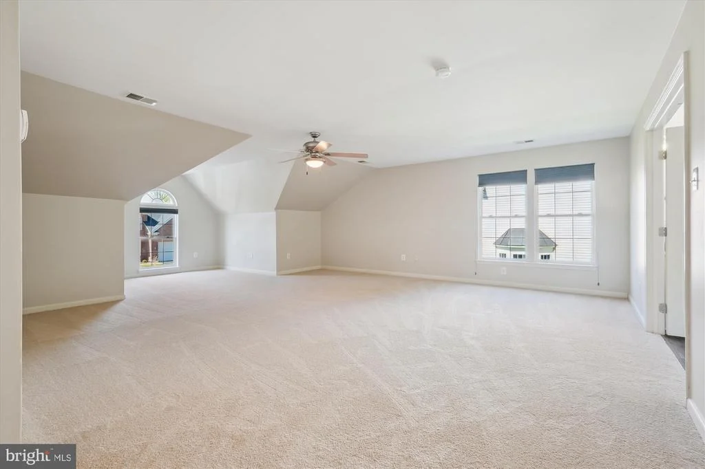 Photo of 4422 WINDING OAK DRIVE