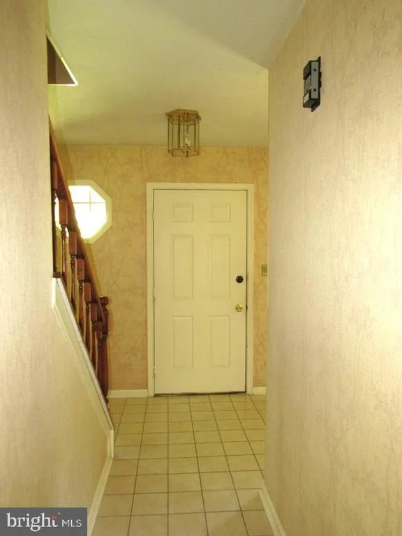 Photo of 681 HOOK ROAD