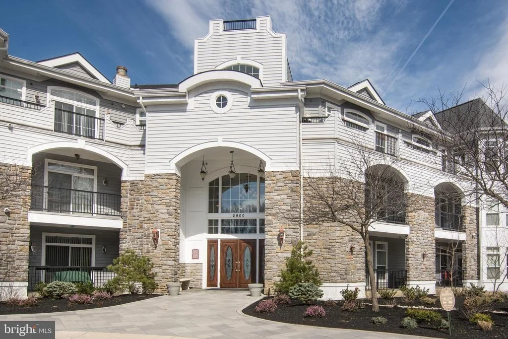 Photo of Unit 310 at 2900 STONE CLIFF DRIVE