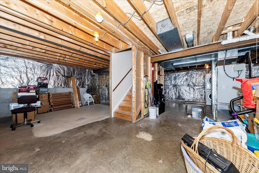 Photo of 2679 LESLIE ROAD